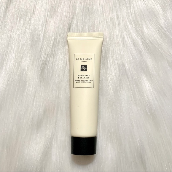 4/$30 Sale Jo Malone London 🌿Wood Sage & Sea Salt Hand Cream Mini Edition - Picture 1 of 4